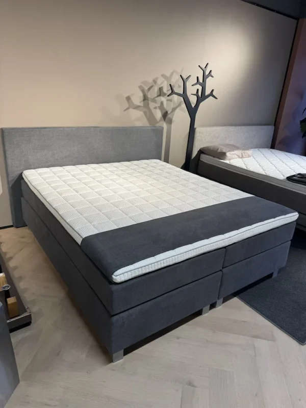 Boxspring Limited - Afbeelding 2