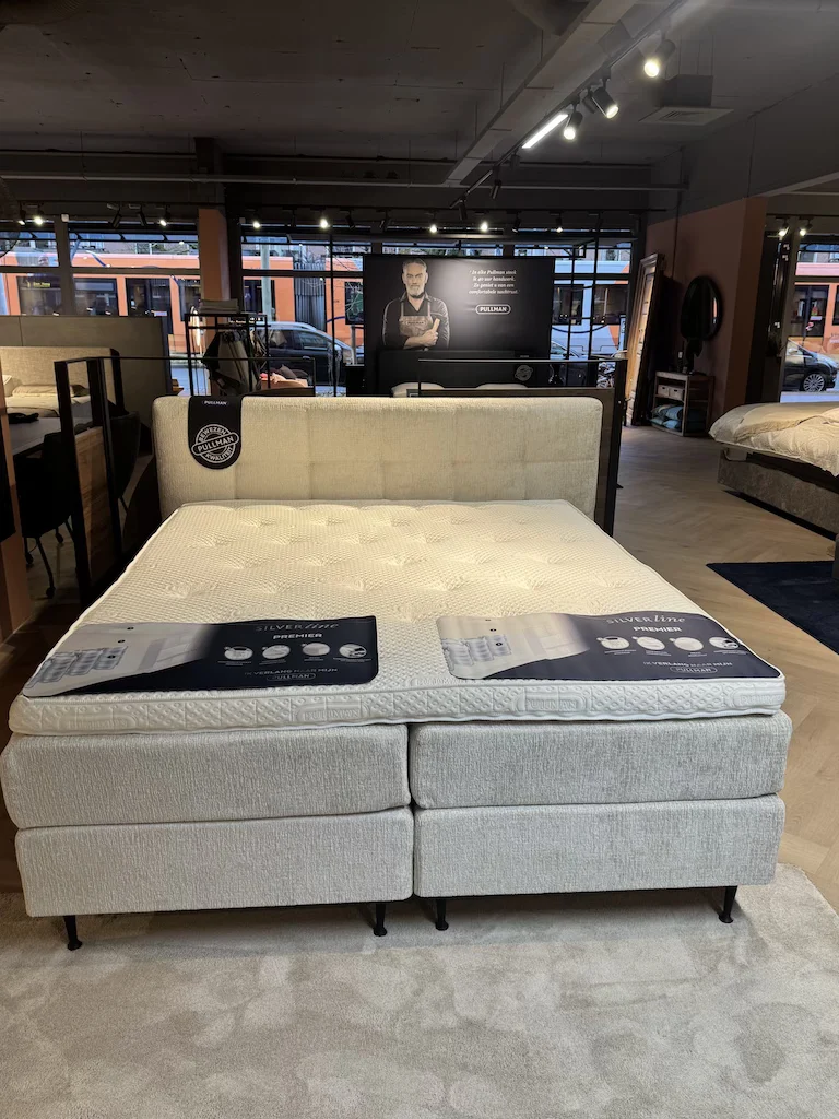 Pullman Bellevile Boxspring 1 Pullman Bellevile Boxspring