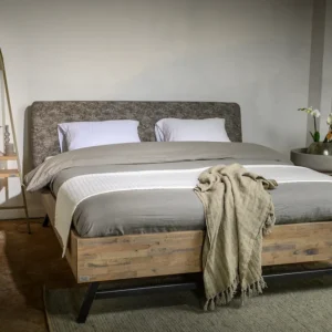 Steels and Stockings Teddy Ledikant